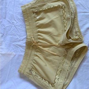 yellow o’neill beach/swim shorts